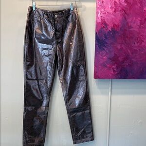 Hosbjerg ||. Metallic purple silver Pants || size small